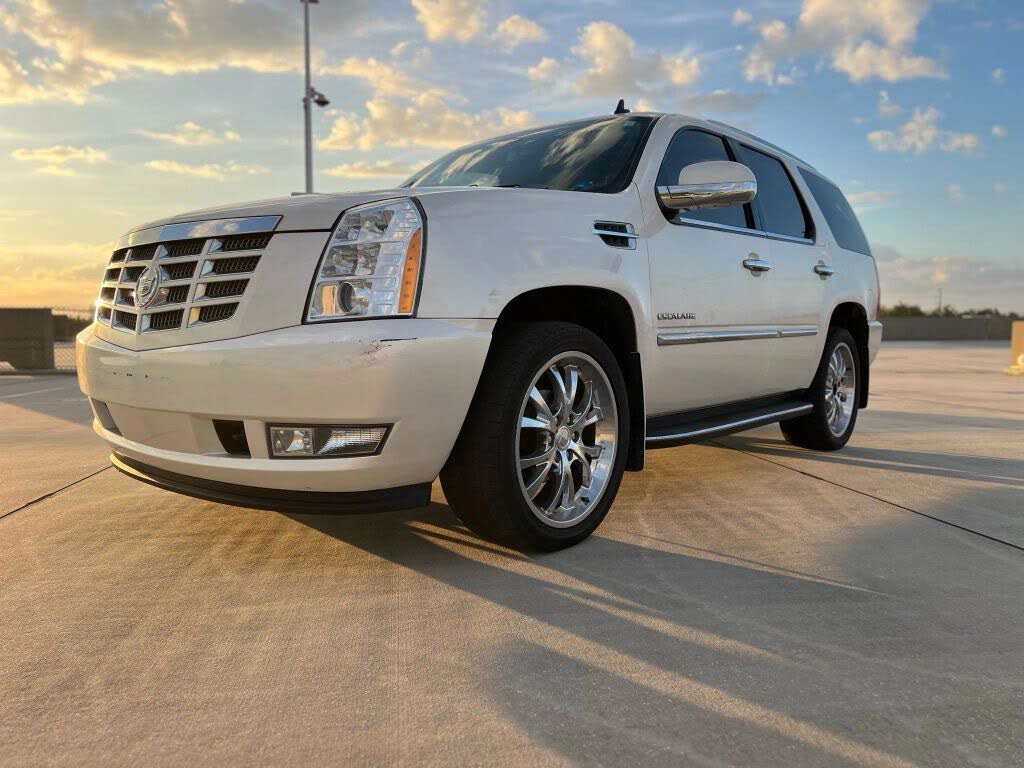 2011 Cadillac Escalade 4WD