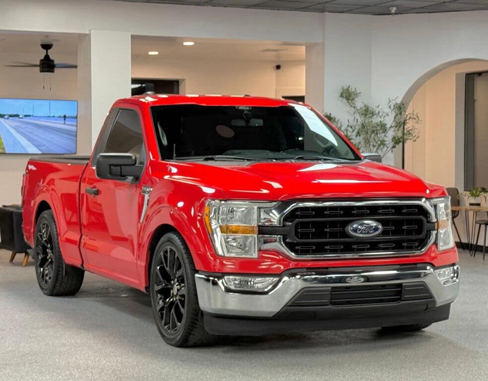 2021 Ford F-150 XLT RWD