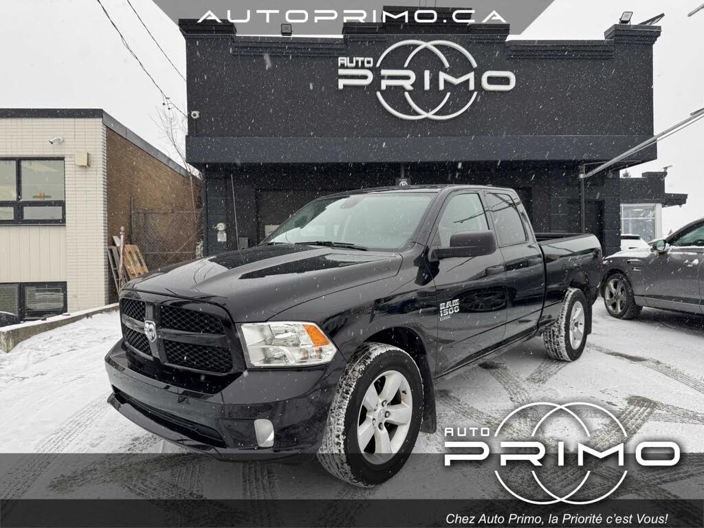 RAM 1500 Classic Express Quad Cab 4WD 2022