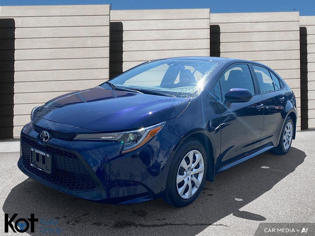 2022 Toyota Corolla LE FWD