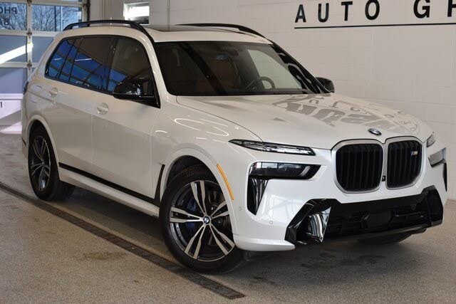 2024 BMW X7 M60i AWD