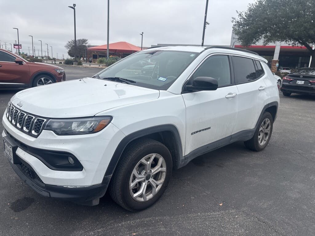 2025 Jeep Compass Latitude 4WD