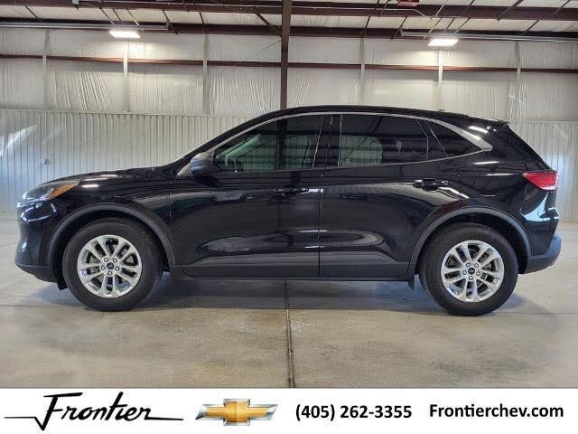 2022 Ford Escape SE FWD