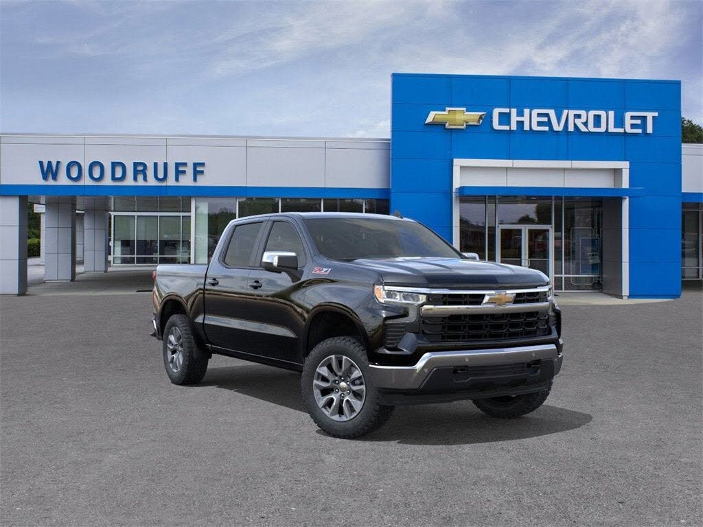 2026 Chevrolet Silverado 1500 LT Crew Cab 4WD