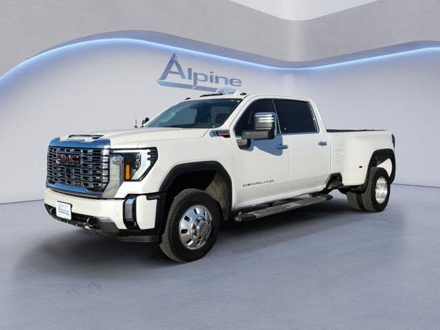 2024 GMC Sierra 3500HD Denali Crew Cab 4WD
