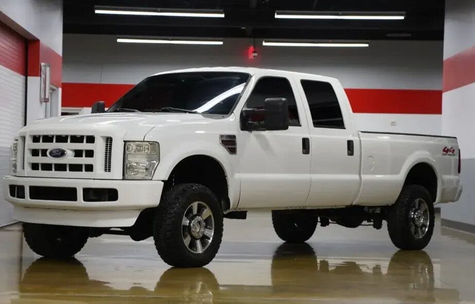 2008 Ford F-350 Super Duty XLT Crew Cab 4WD