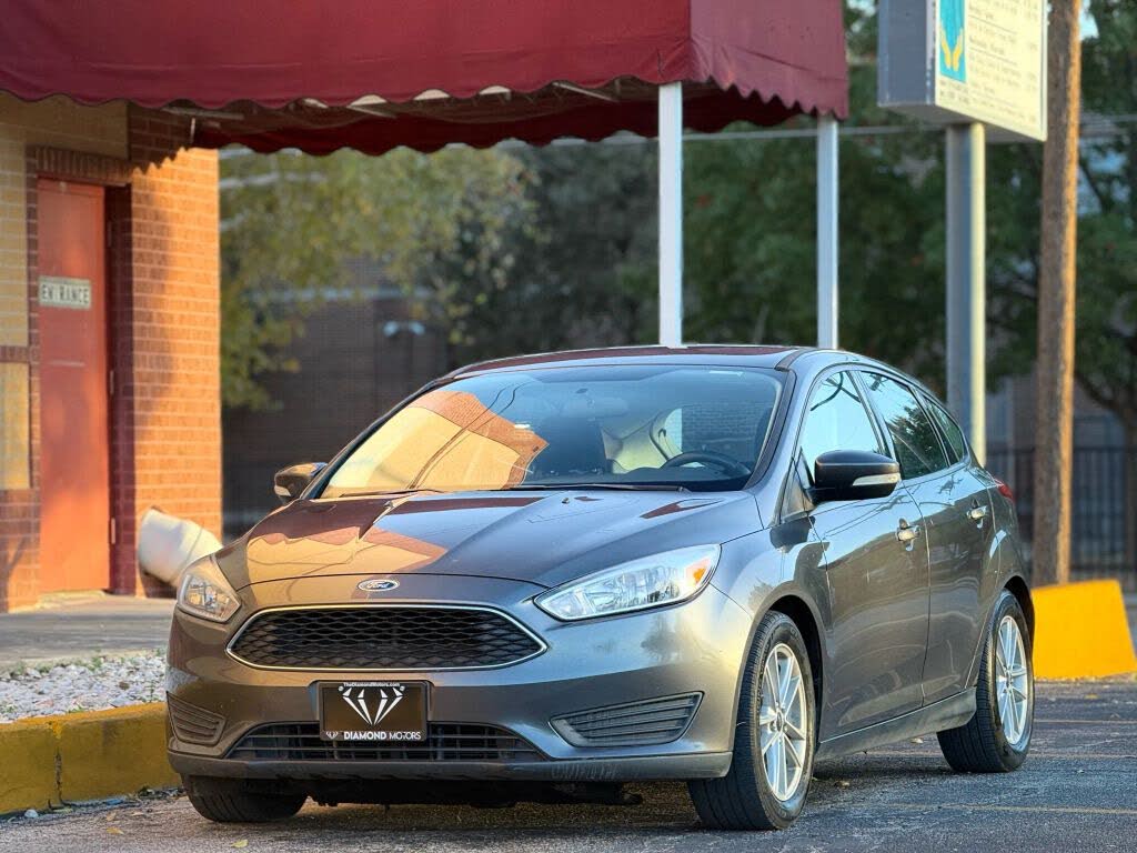 2015 Ford Focus SE Hatchback
