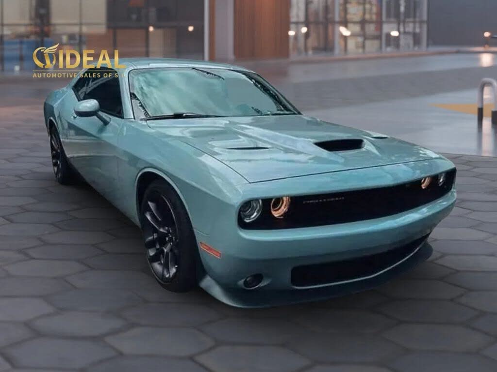 2021 Dodge Challenger R/T Scat Pack RWD