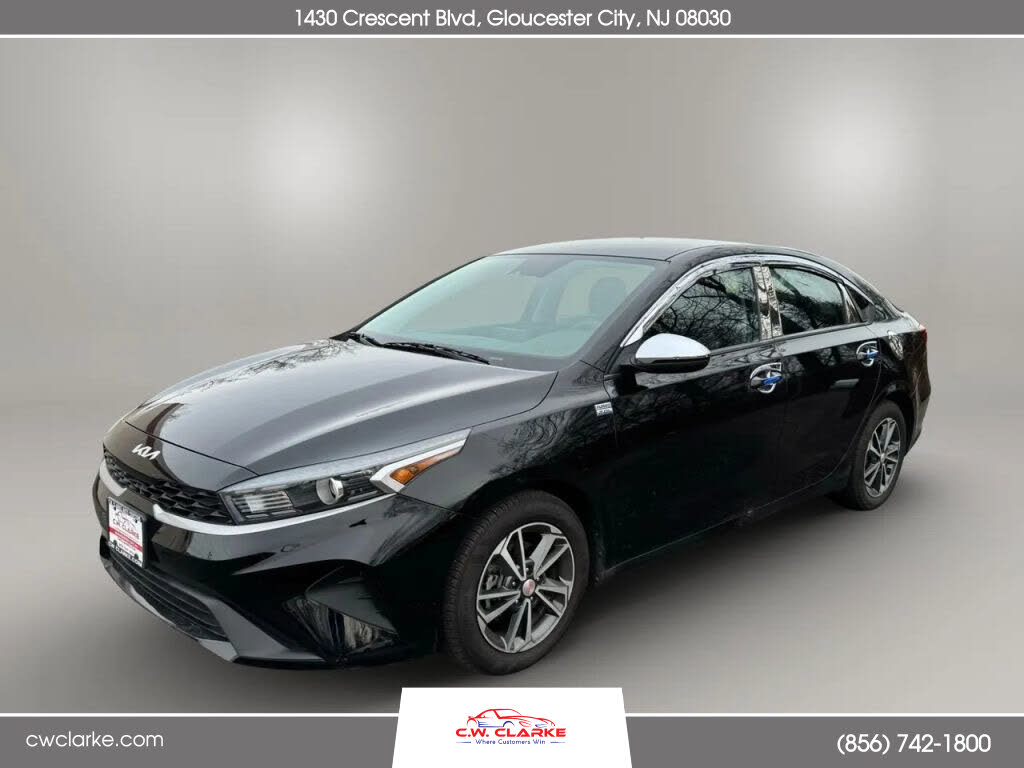 2022 Kia Forte LXS FWD