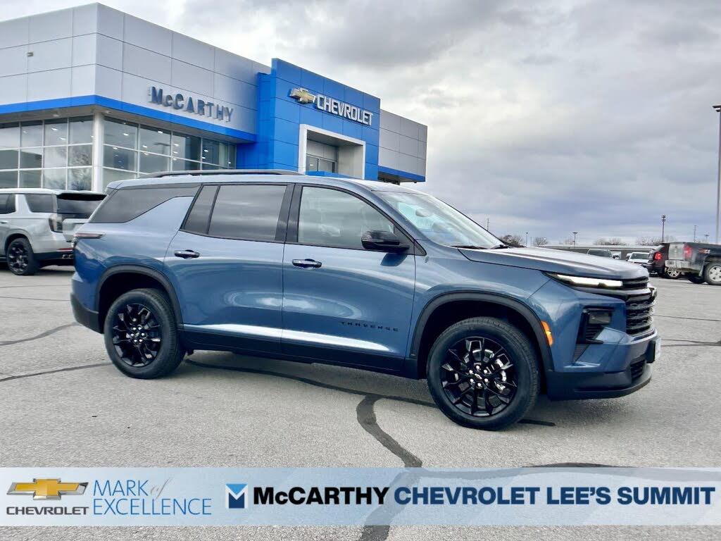 2026 Chevrolet Traverse LT FWD