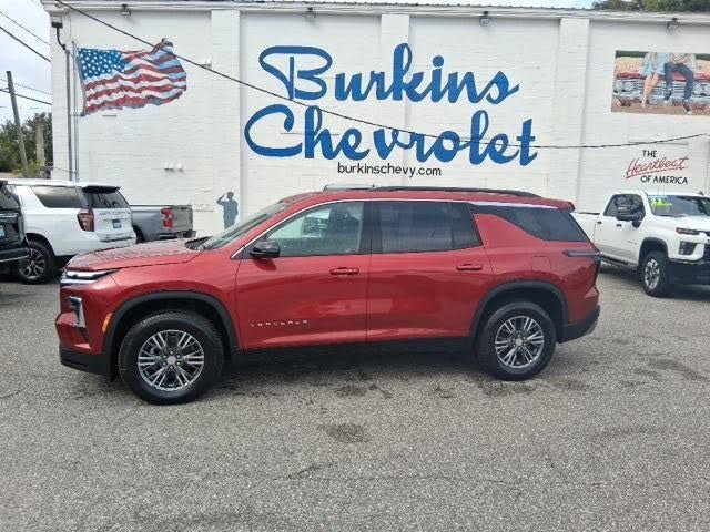 2026 Chevrolet Traverse LT FWD