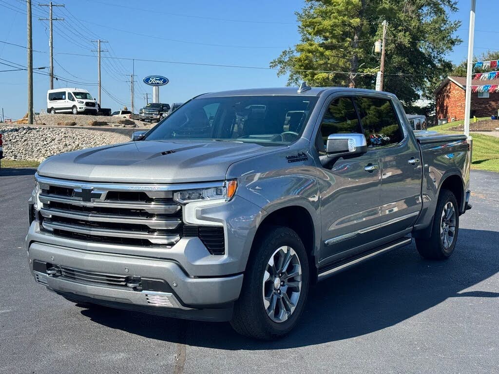 2024 Chevrolet Silverado 1500 High Country Crew Cab 4WD