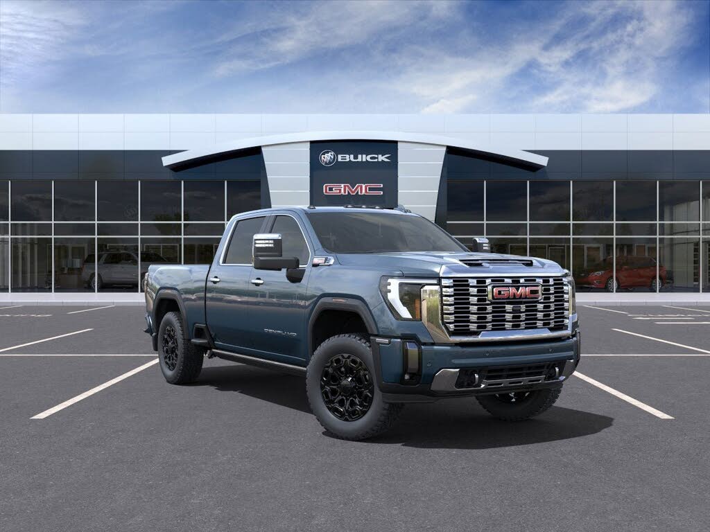 2025 GMC Sierra 2500HD Denali Crew Cab 4WD