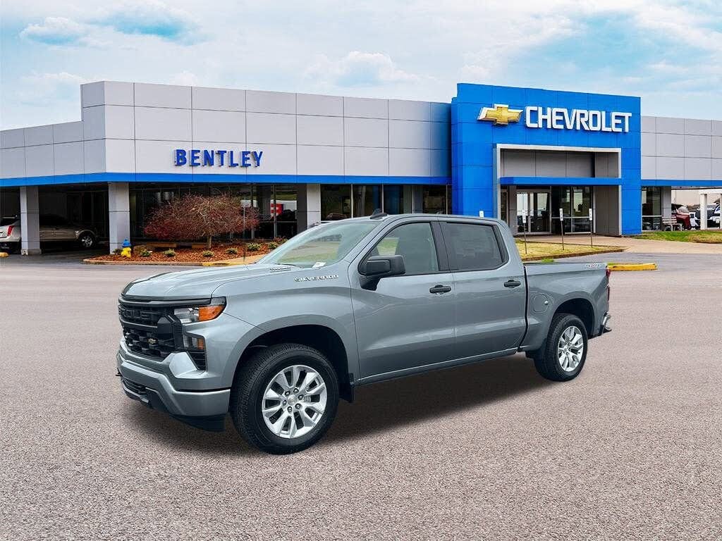 2025 Chevrolet Silverado 1500 Custom Crew Cab 4WD