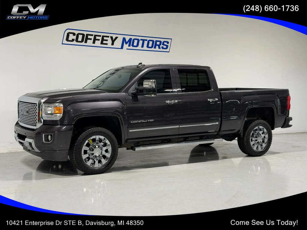 2015 GMC Sierra 2500HD Denali Crew Cab SB 4WD
