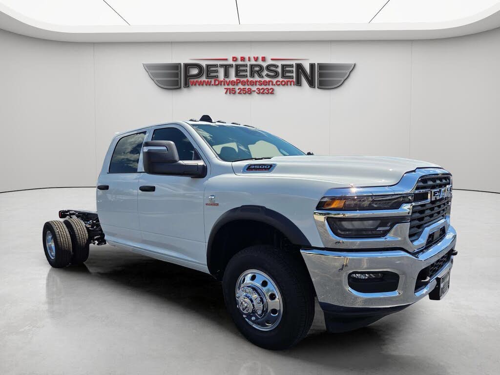 2025 RAM 3500 Chassis Tradesman Crew Cab LB DRW 4WD
