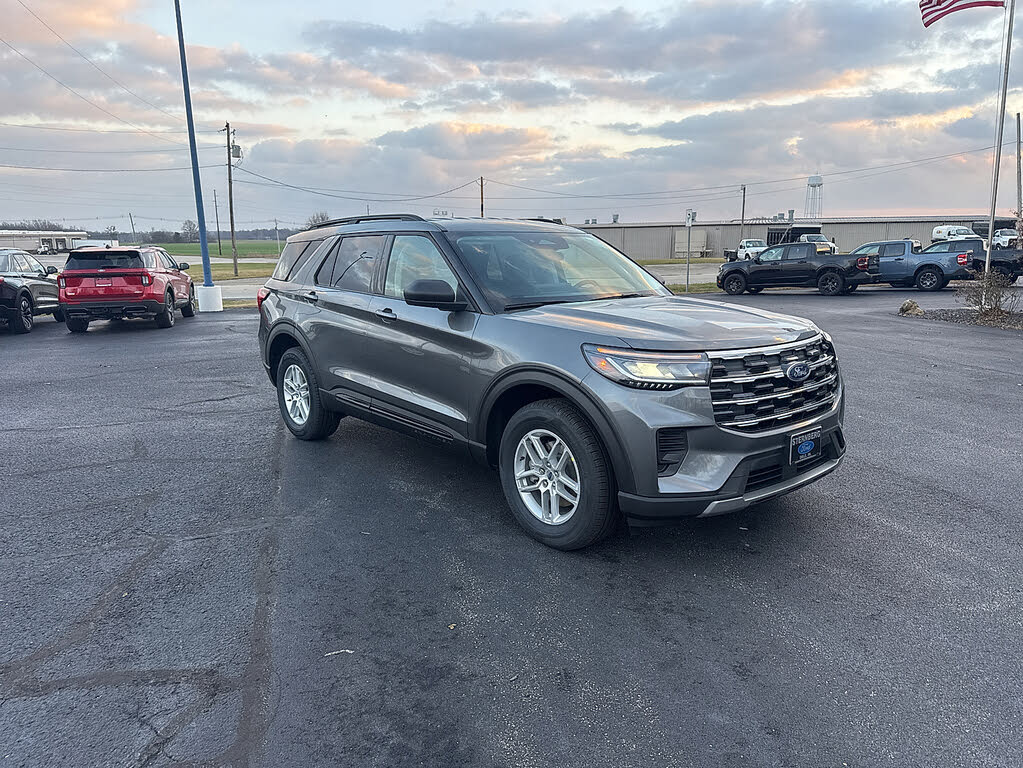 2026 Ford Explorer Active AWD