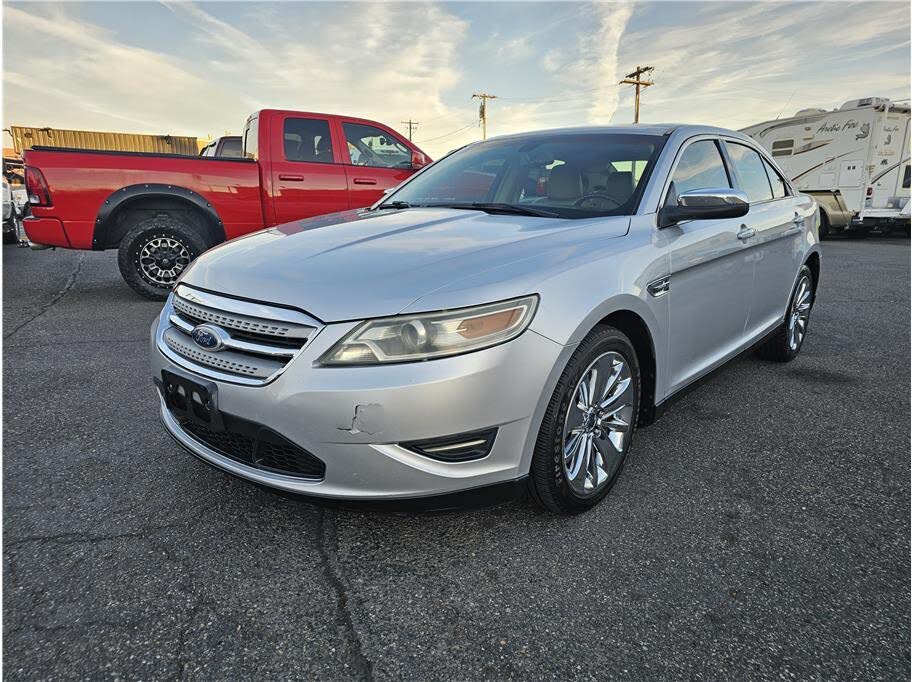 2011 Ford Taurus Limited