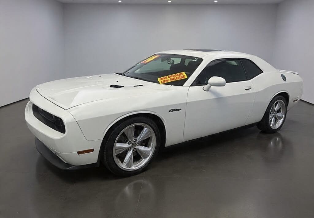 2014 Dodge Challenger R/T Classic RWD
