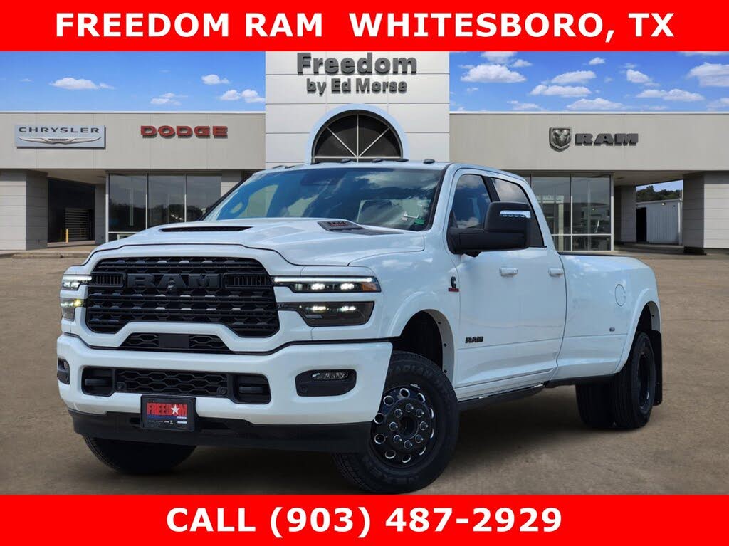 2025 RAM 3500 Limited Crew Cab LB DRW 4WD