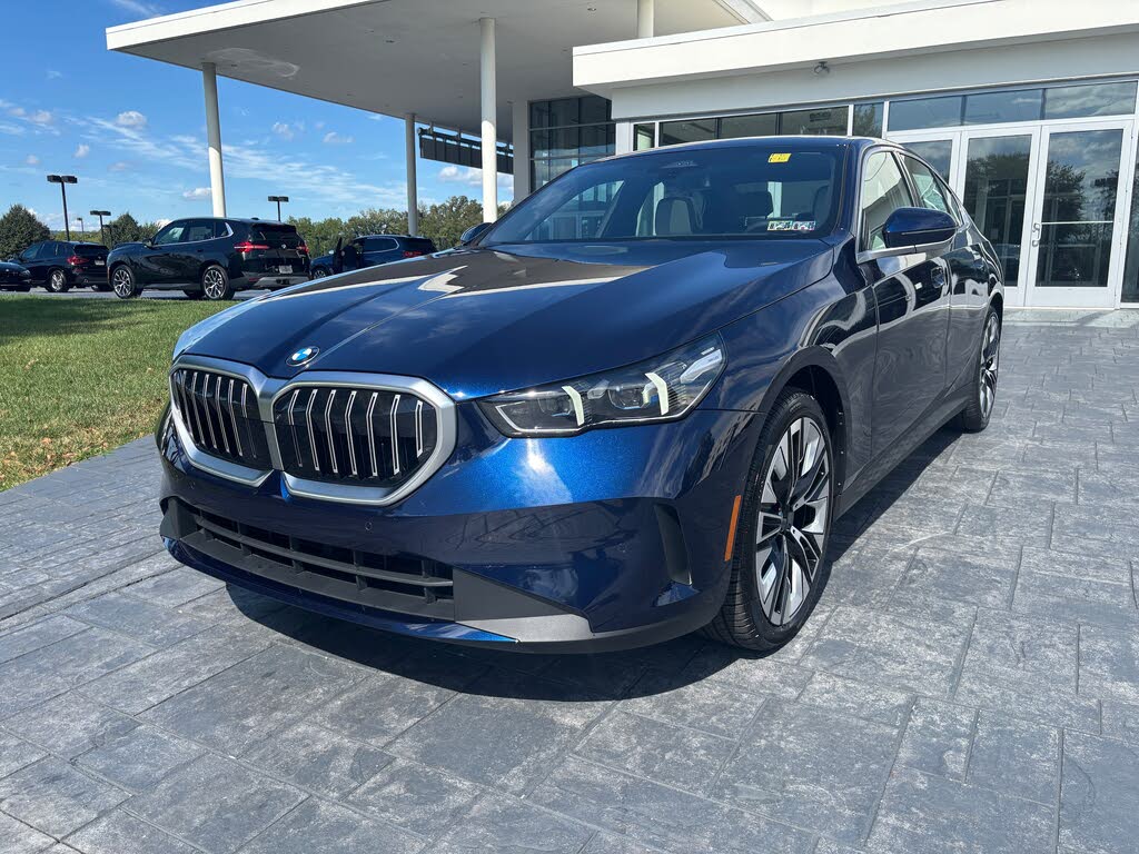 2026 BMW 5 Series 530i xDrive