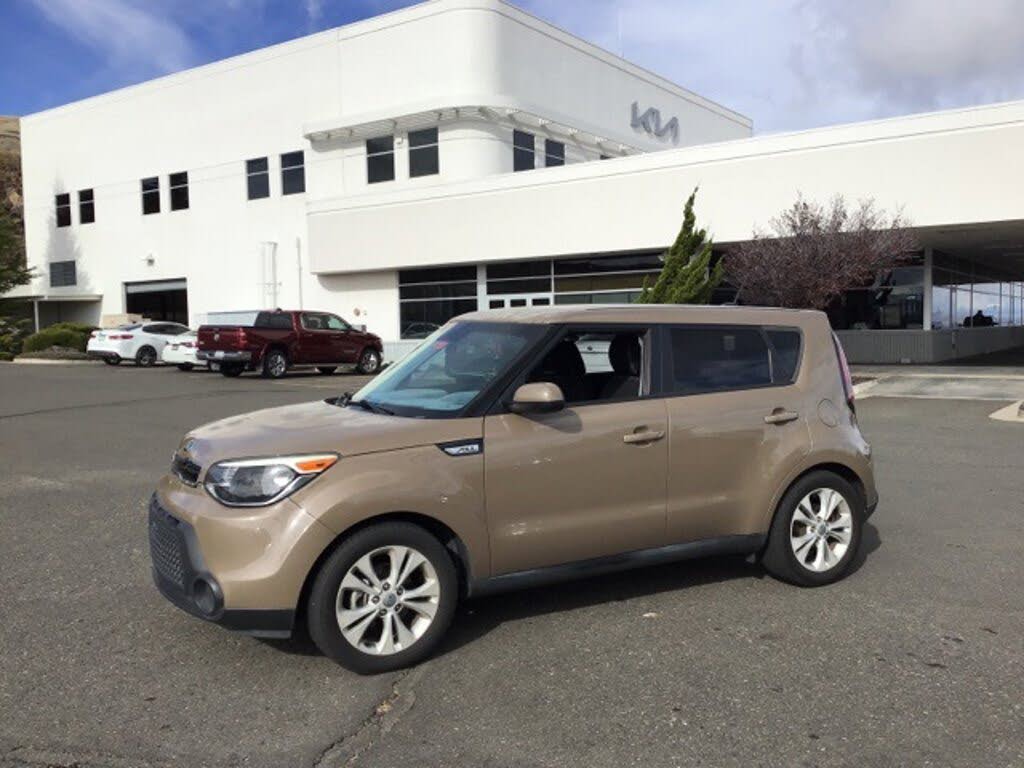 2015 Kia Soul +