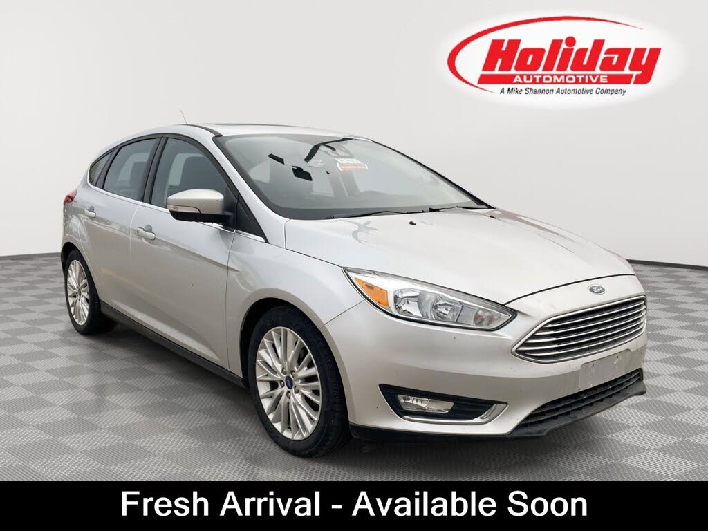 2017 Ford Focus Titanium Hatchback