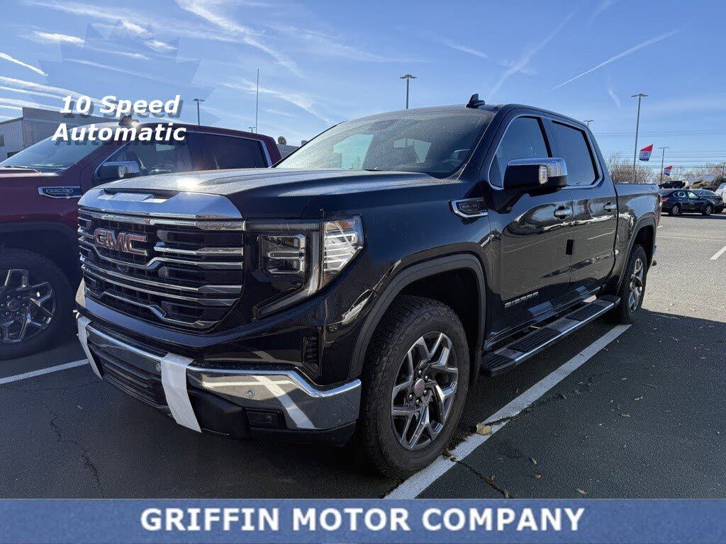 2026 GMC Sierra 1500 SLT Crew Cab 4WD