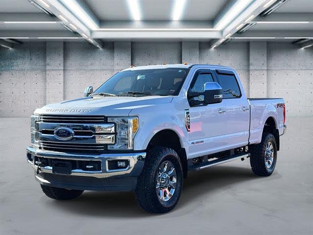 2017 Ford F-350 Super Duty Lariat Crew Cab 4WD