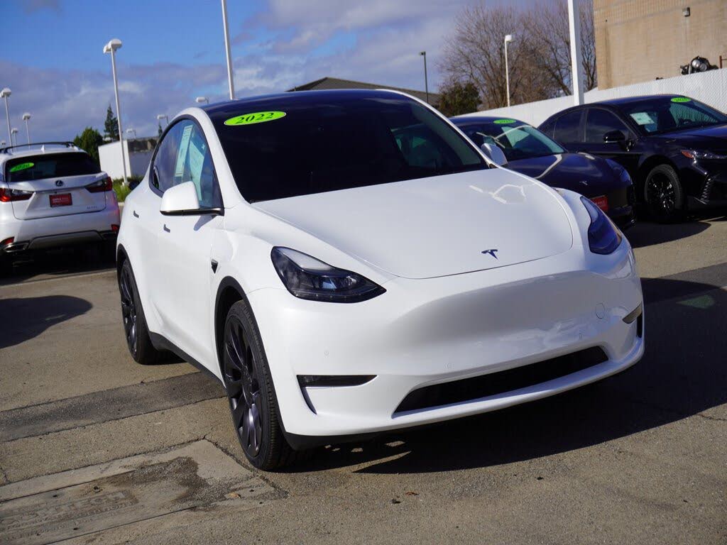 2022 Tesla Model Y Performance AWD