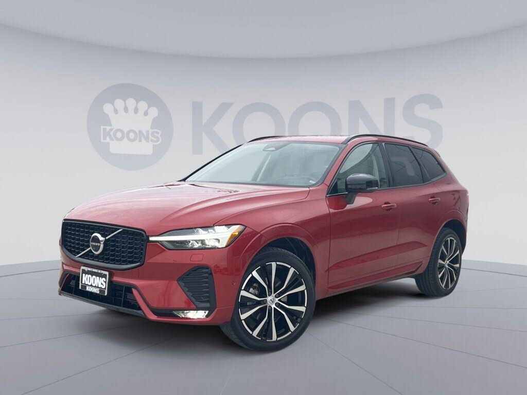 2023 Volvo XC60 B5 Ultimate Dark Theme AWD