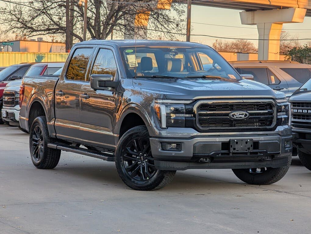 2025 Ford F-150 Lariat SuperCrew 4WD