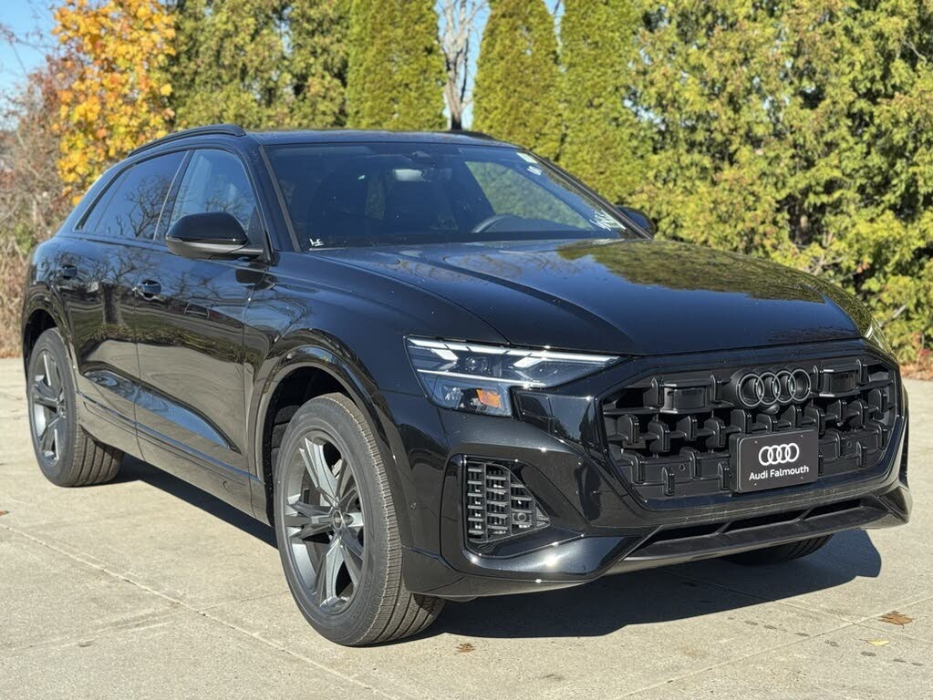 2026 Audi Q8 quattro Premium 55 TFSI