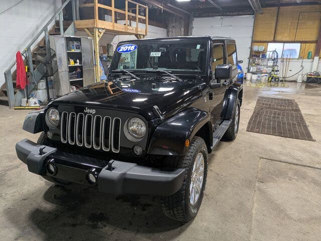 2016 Jeep Wrangler Sahara 4WD