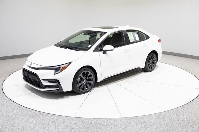 2023 Toyota Corolla SE FWD