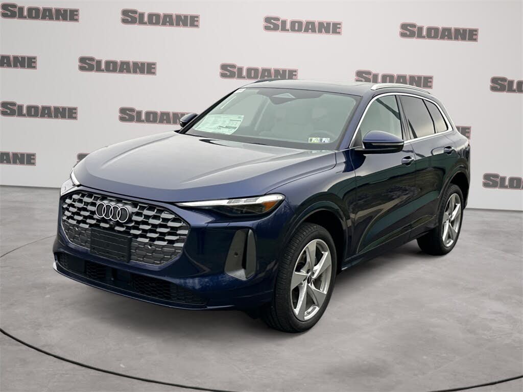 2025 Audi Q5 quattro Premium Plus 40 TFSI