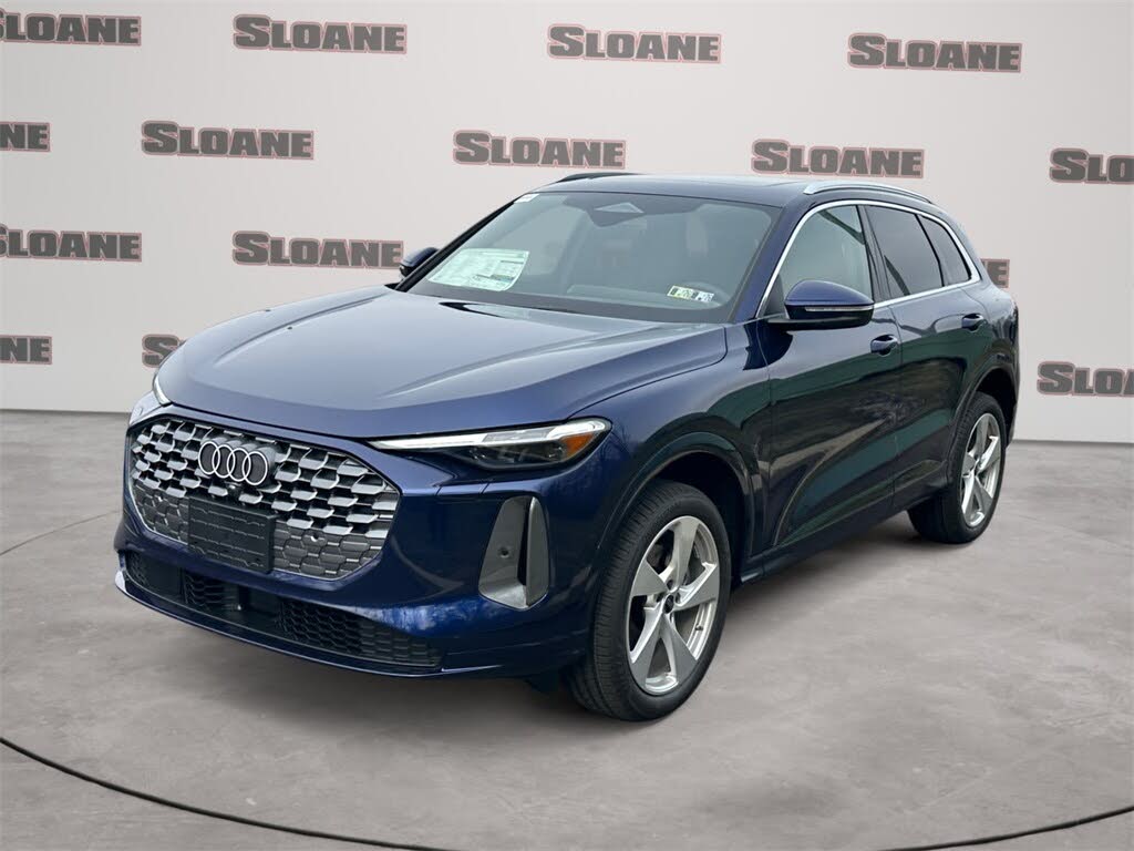 2025 Audi Q5 quattro Premium Plus 40 TFSI