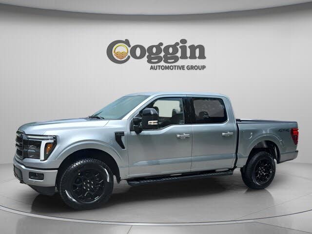 2025 Ford F-150 Lariat SuperCrew 4WD