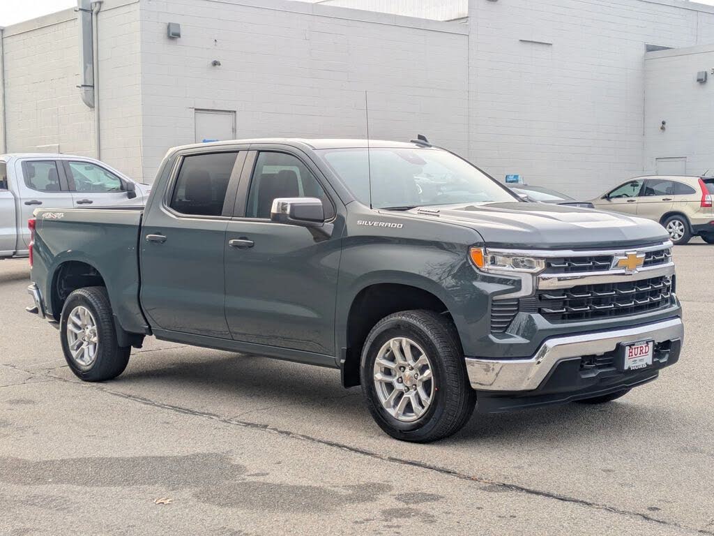 2026 Chevrolet Silverado 1500 LT Crew Cab 4WD