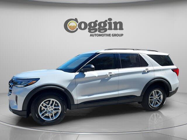 2026 Ford Explorer Active AWD