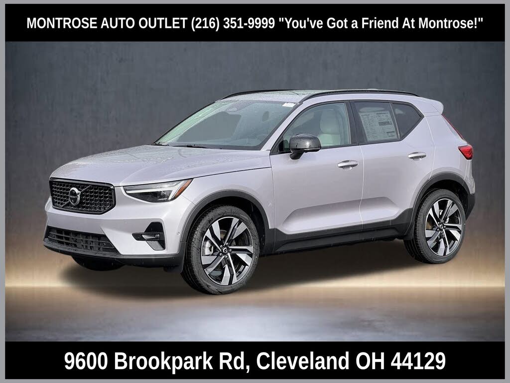 2026 Volvo XC40 B5 Plus AWD