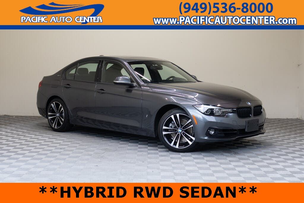 2018 BMW 3 Series 330e iPerformance Sedan RWD