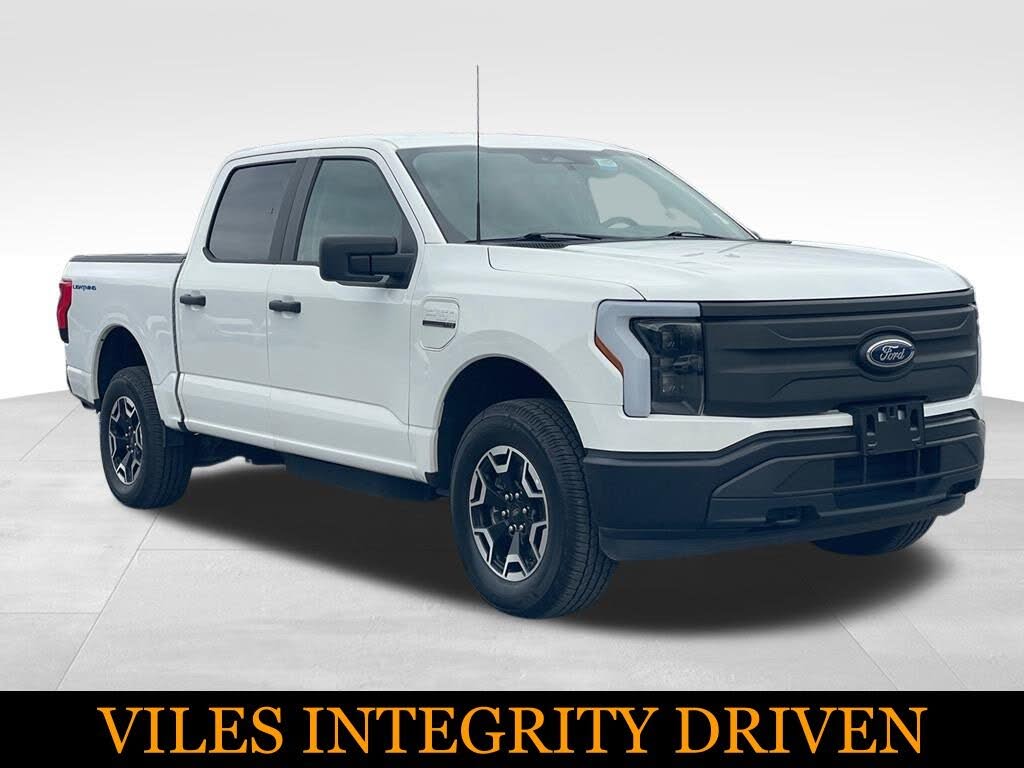 2022 Ford F-150 Lightning Pro SuperCrew AWD