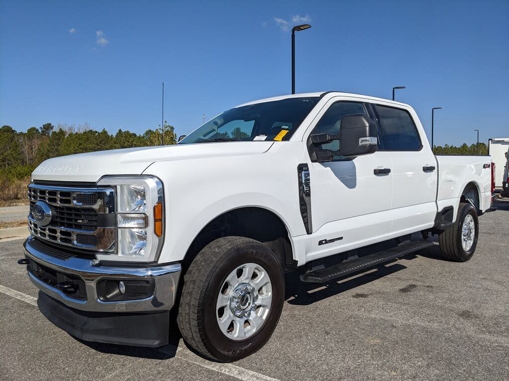 2024 Ford F-250 Super Duty XLT SuperCab 4WD