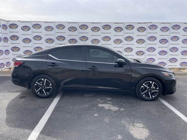 2024 Nissan Sentra SV FWD
