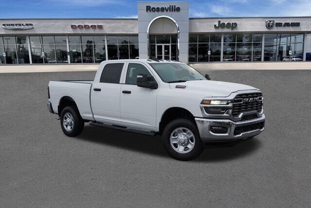 2026 RAM 2500 Tradesman Crew Cab 4WD