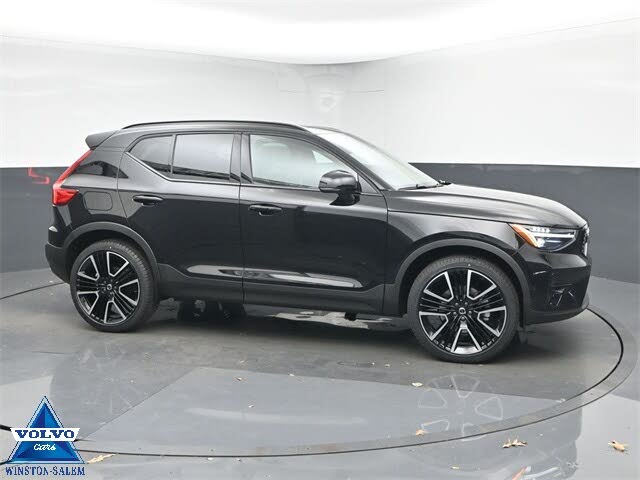 2026 Volvo XC40 B5 Ultra AWD