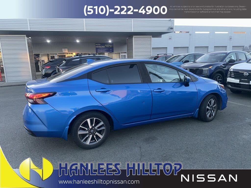 2020 Nissan Versa SV FWD