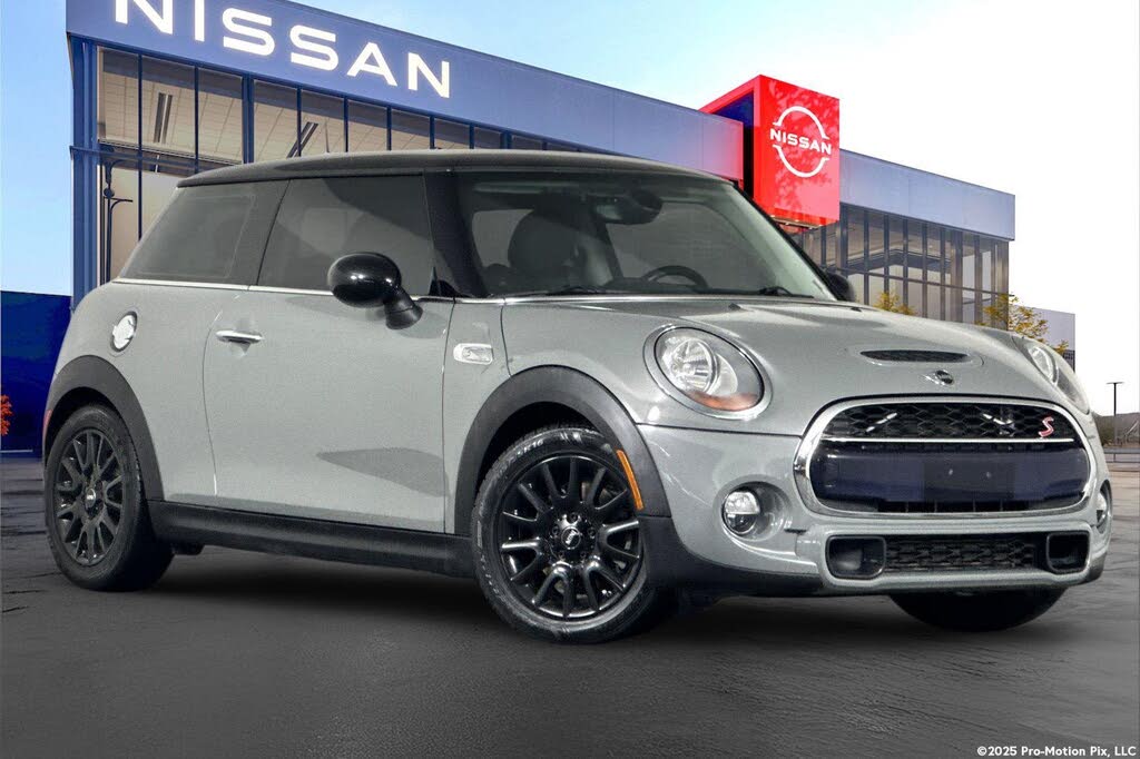 2018 MINI Cooper S 2-Door Hatchback FWD