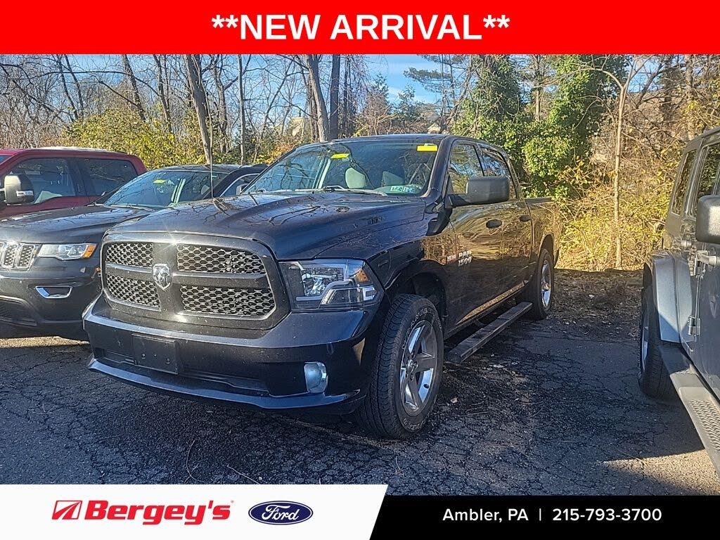 2018 RAM 1500 Express Crew Cab 4WD